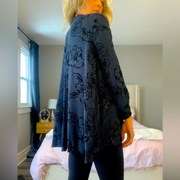 Free People tunic - Picture 2 of 2